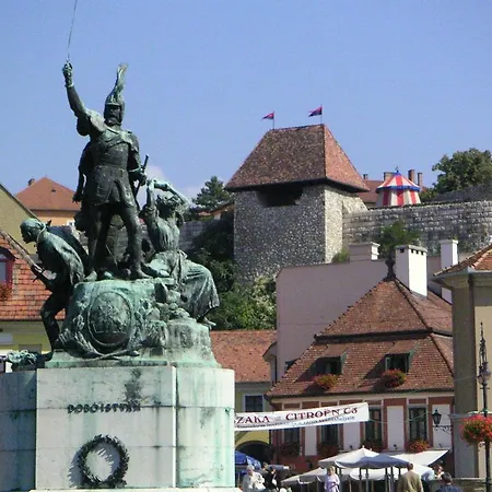 Csillagfény Apartman *